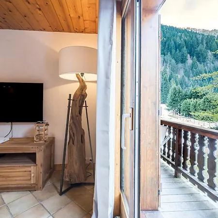 7p Balcony Mountain View Parking Apartment Chamonix