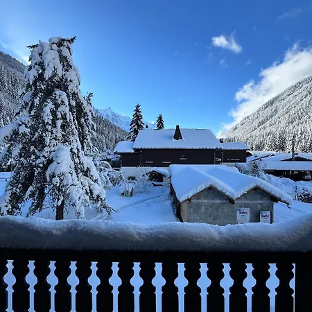 7p Balcony Mountain View Parking * Chamonix